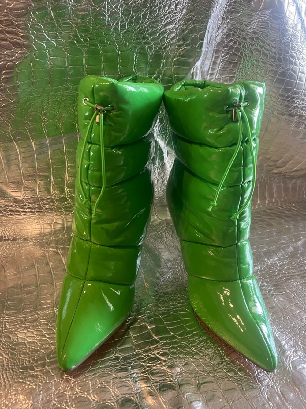 Women's Green Puffer Pointed-Toe Mid-Calf Boots